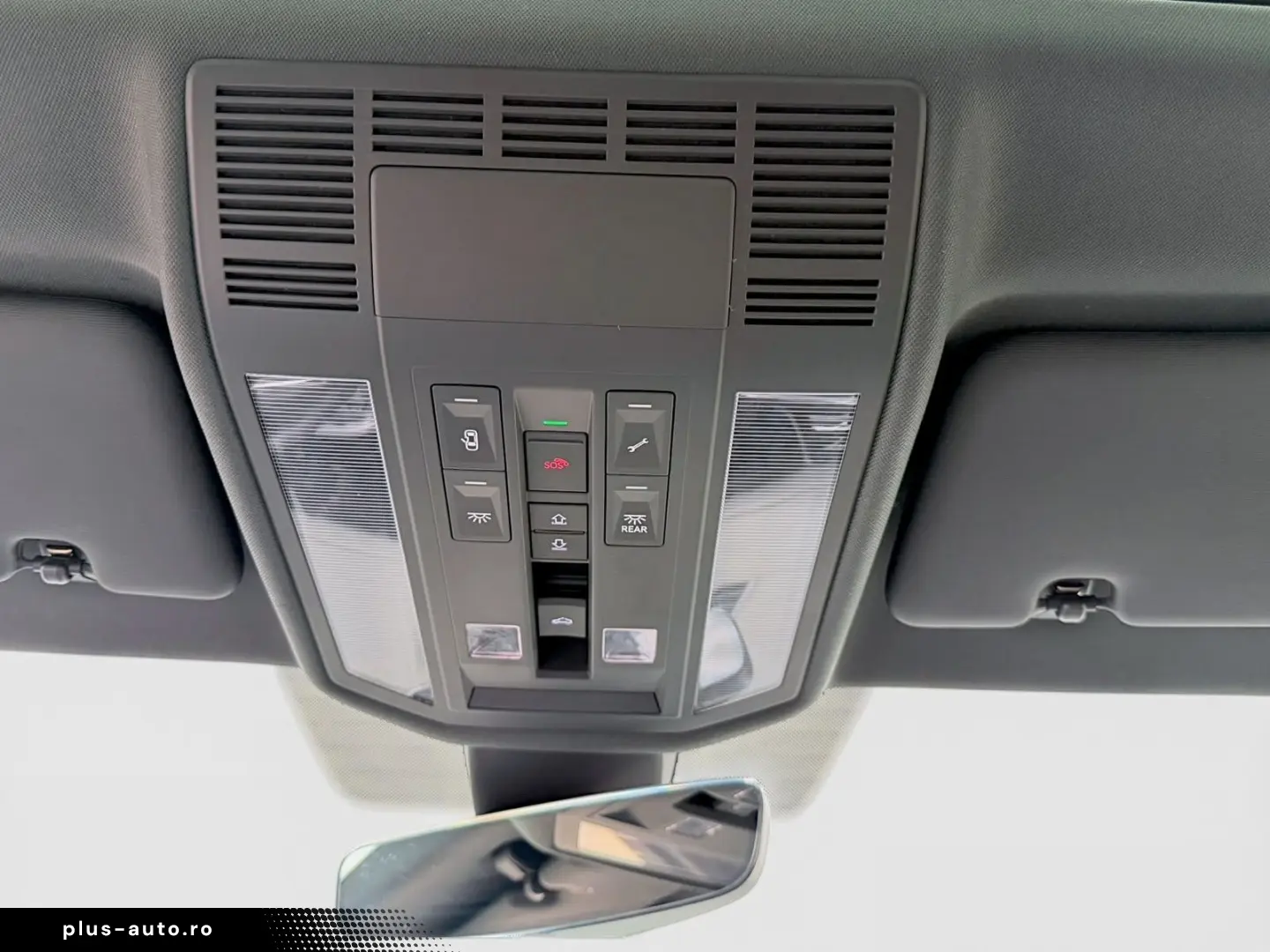 VW TOUAREG 3.0 TSI R-LINE PANO AHK LUFT 360  MATRIX