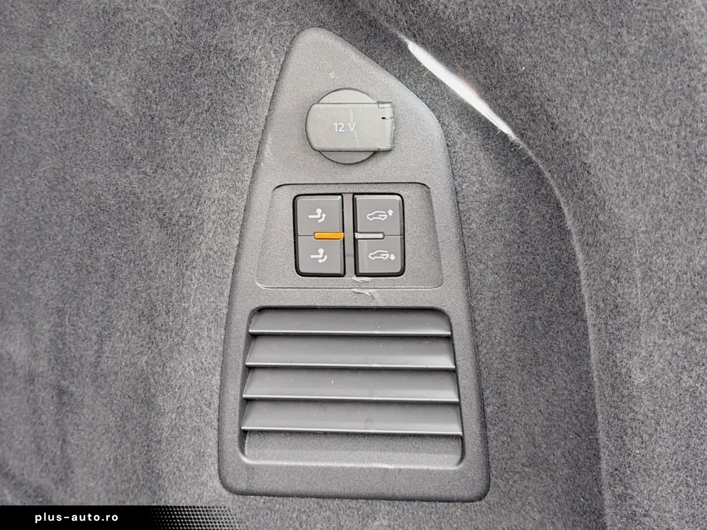 VW TOUAREG 3.0 TSI R-LINE PANO AHK LUFT 360  MATRIX