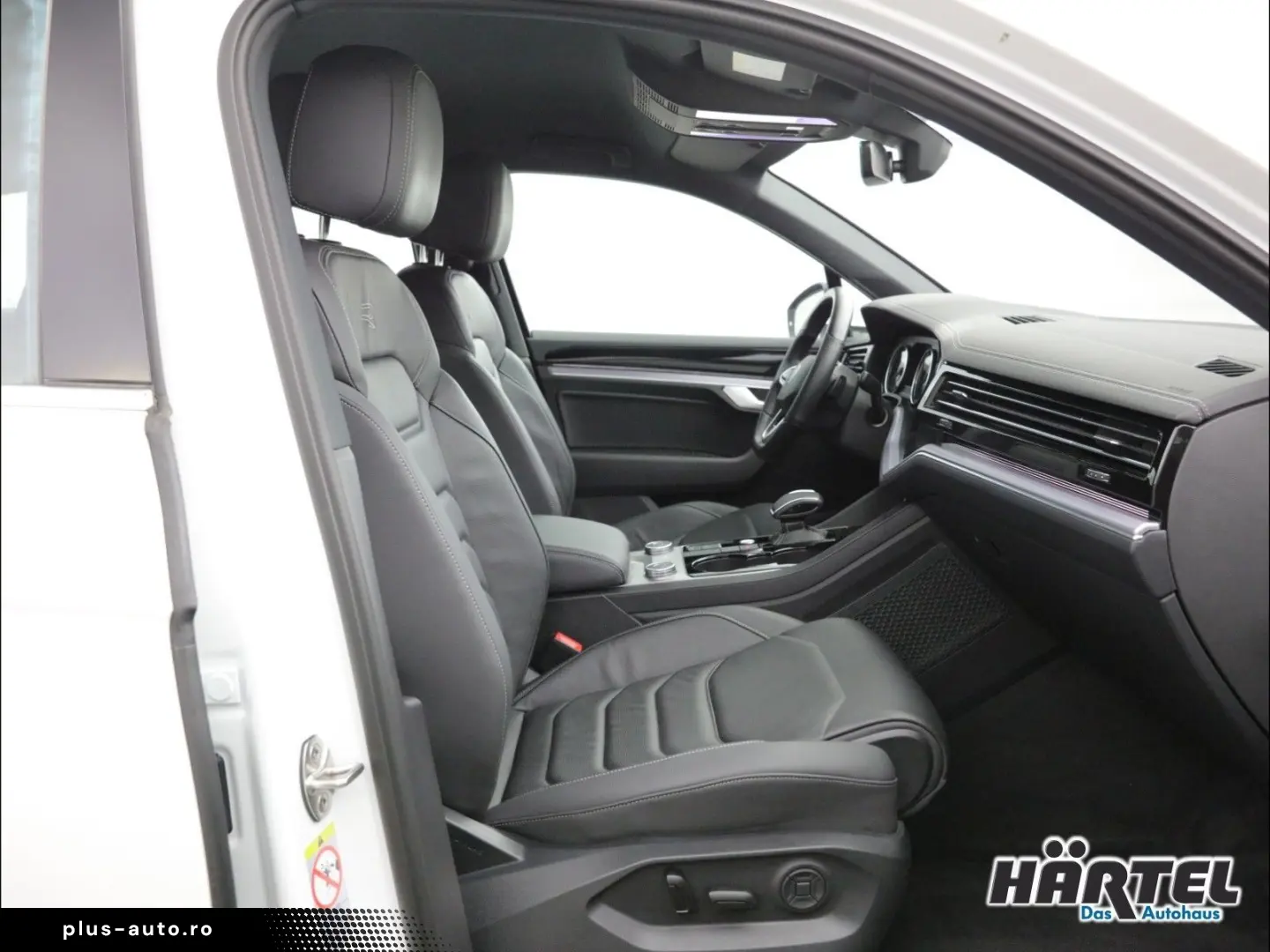 VW TOUAREG R-LINE 3.0 V6 TSI TIPTRONIC Sportpaket
