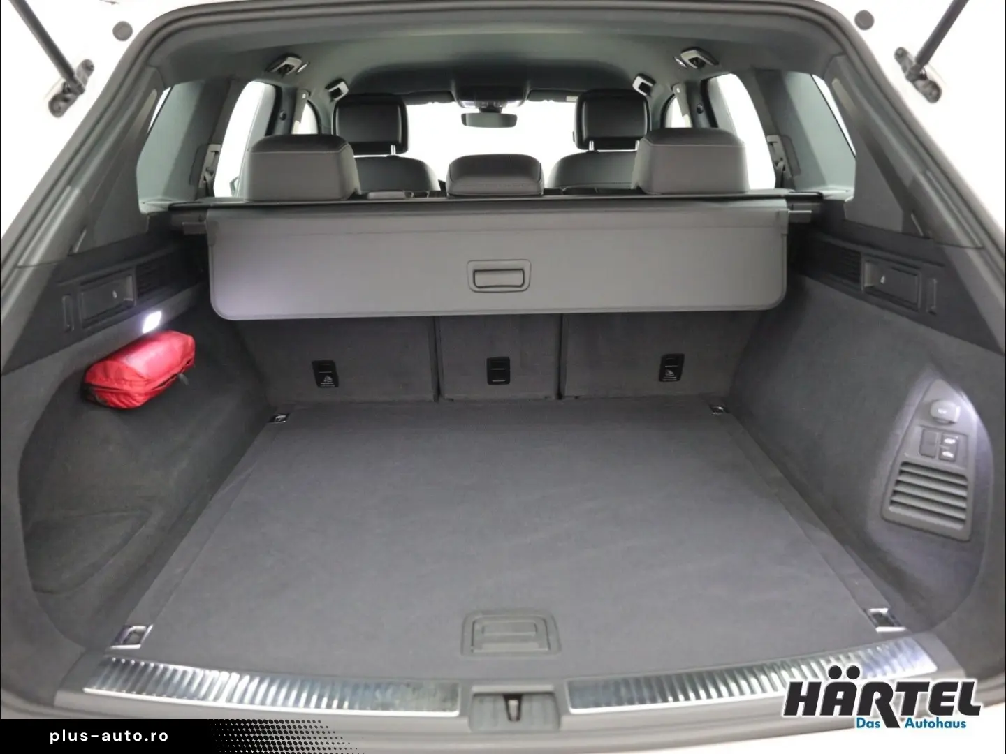 VW TOUAREG R-LINE 3.0 V6 TSI TIPTRONIC Sportpaket