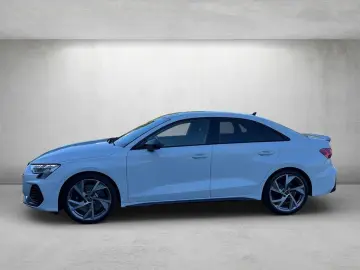 AUDI S3 Limousine 2.0 TFSI quattro S tronic  Matrix