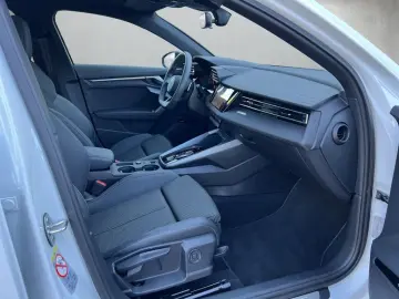 AUDI S3 Limousine 2.0 TFSI quattro S tronic  Matrix