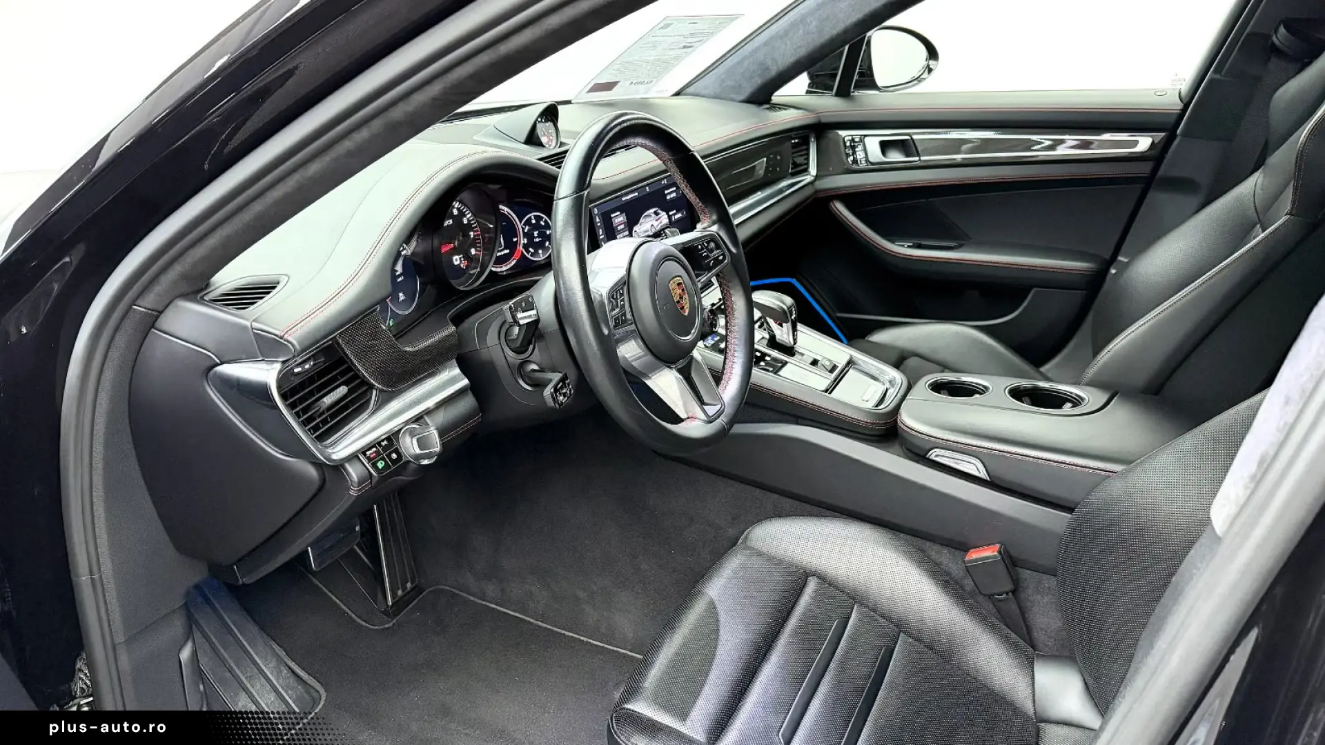Porsche Panamera Sport Turismo GTS HGP Stage