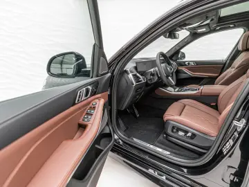 BMW X5 M Sportpaket Pro Luftfederung UPE 123