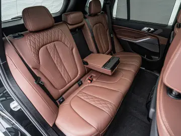 BMW X5 M Sportpaket Pro Luftfederung UPE 123