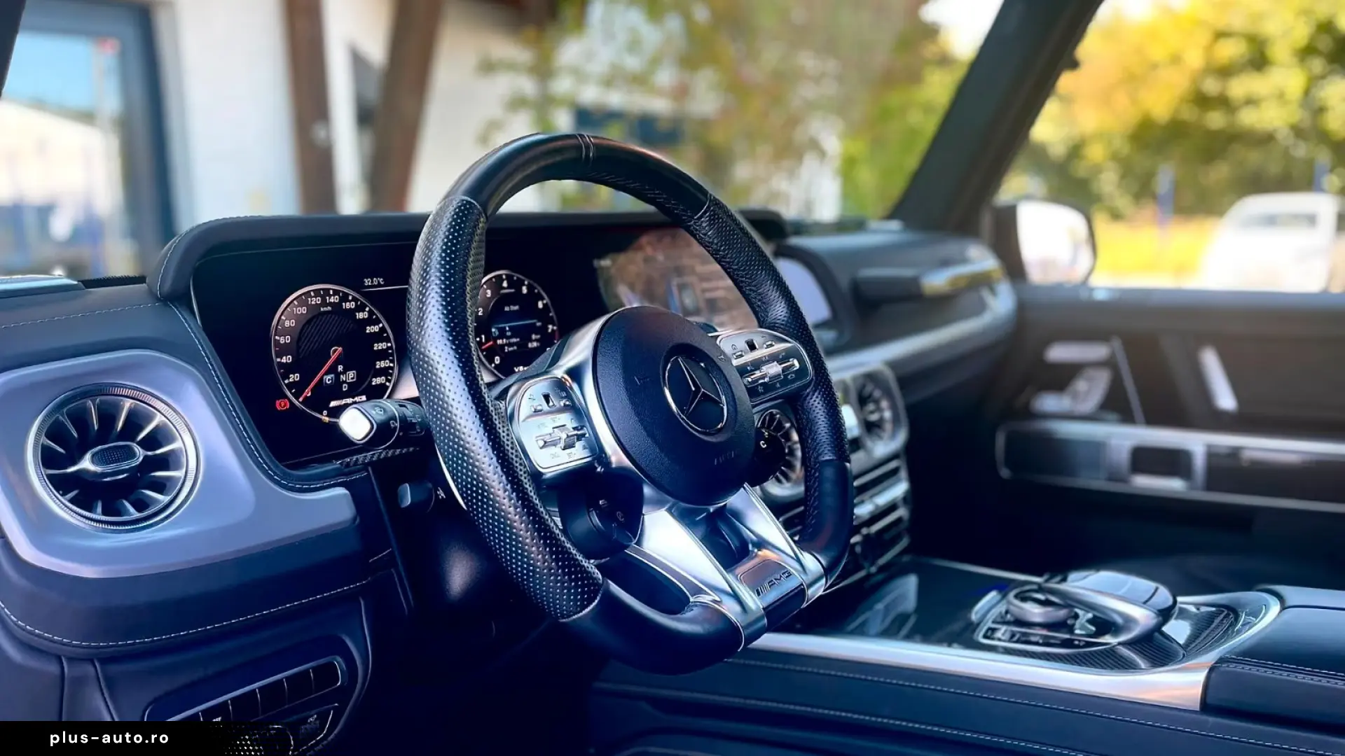 Mercedes-Benz G 63 AMG  BRABUS 900 ROCKET OPTIK STHZG