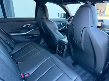 BMW M3 xDrive Comp. M-DRIVER`S 360  CARBON SITZLÜFT.