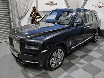 ROLLS ROYCE Cullinan - 4 SITZE-PANORAMA-ENTERTAINMENT