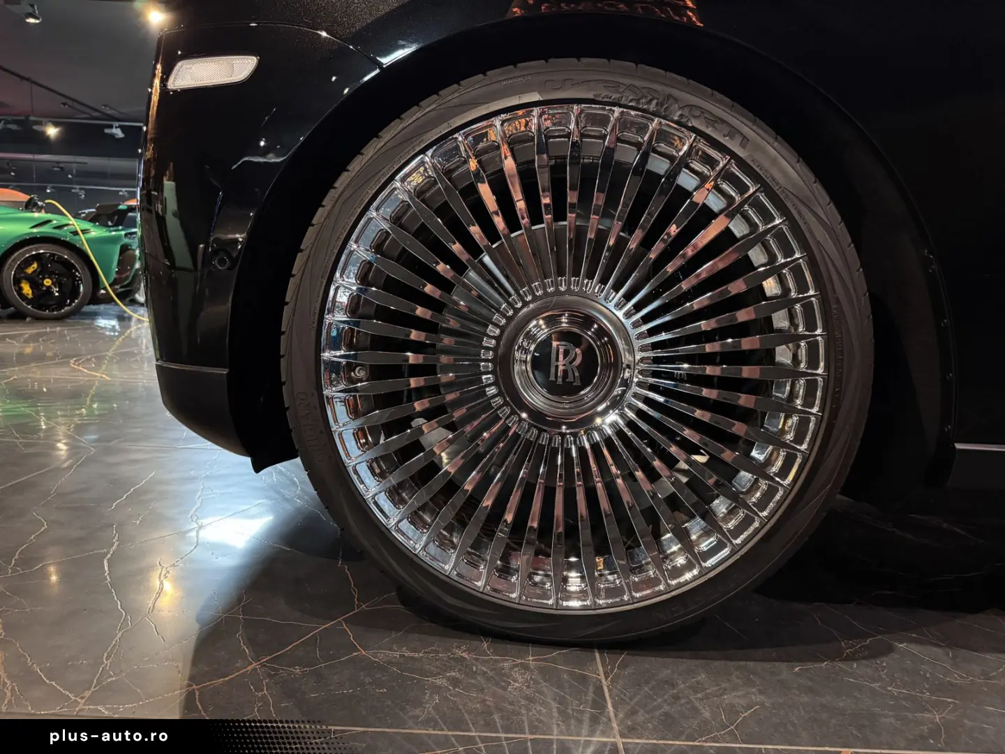ROLLS ROYCE Cullinan 24Zoll große Inspektion neu tolle Optik