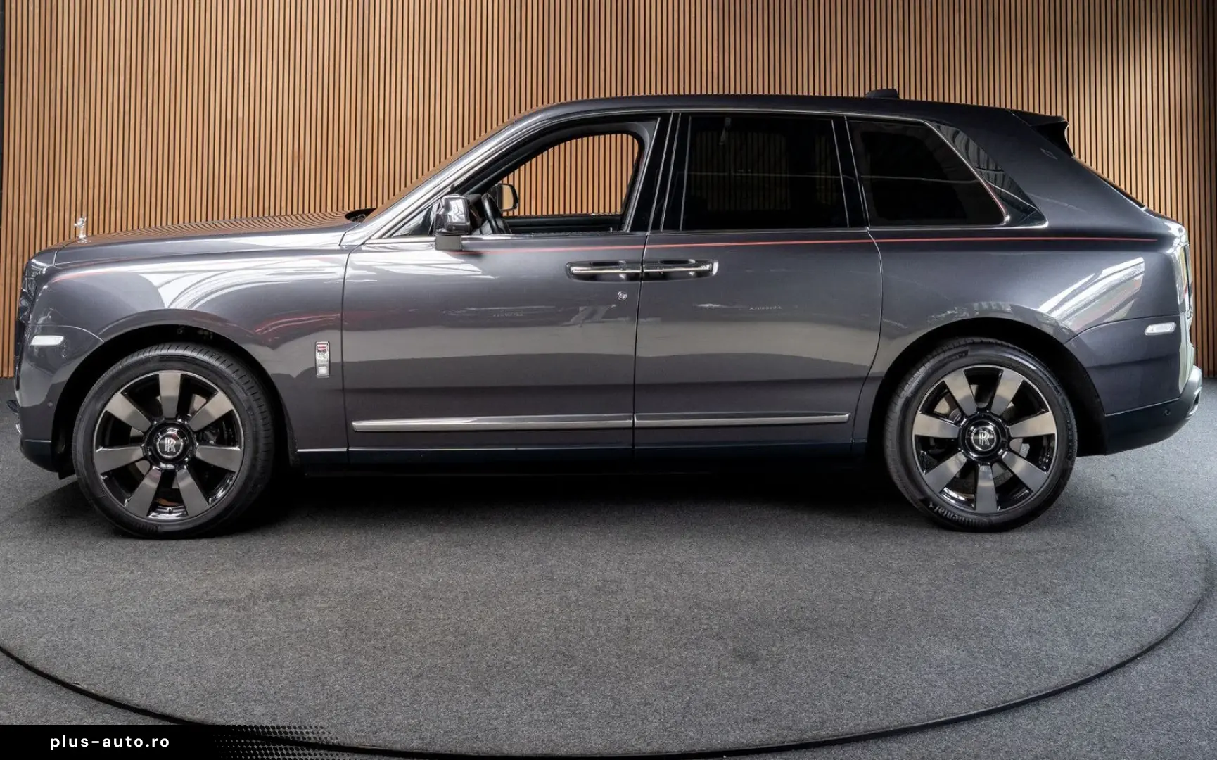 ROLLS ROYCE Cullinan 6.75 V12 Panodak Leer Navi 360  ACC PDC