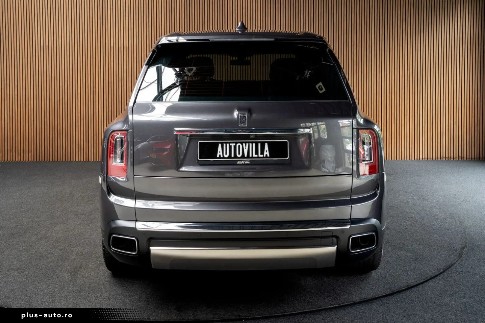 ROLLS ROYCE Cullinan 6.75 V12 Panodak Leer Navi 360  ACC PDC