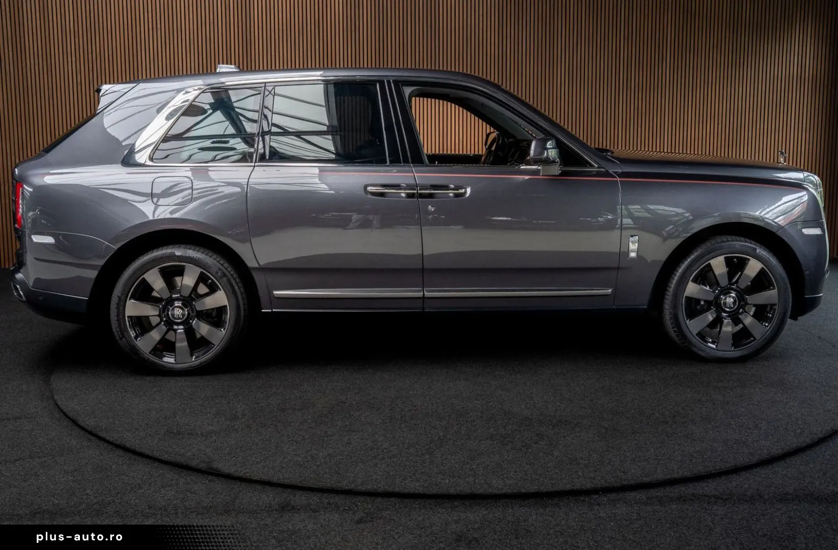 ROLLS ROYCE Cullinan 6.75 V12 Panodak Leer Navi 360  ACC PDC