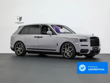 ROLLS ROYCE Cullinan Black Badge ImmersiveSeat RearTheatre