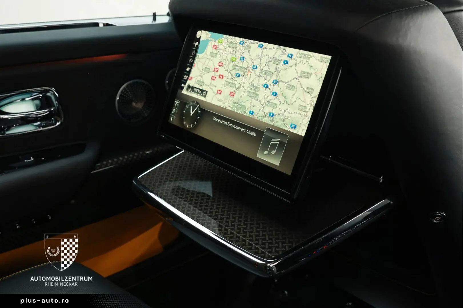 ROLLS ROYCE Cullinan Black Badge ImmersiveSeat RearTheatre