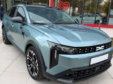 Dacia Striker - Echipare Journey