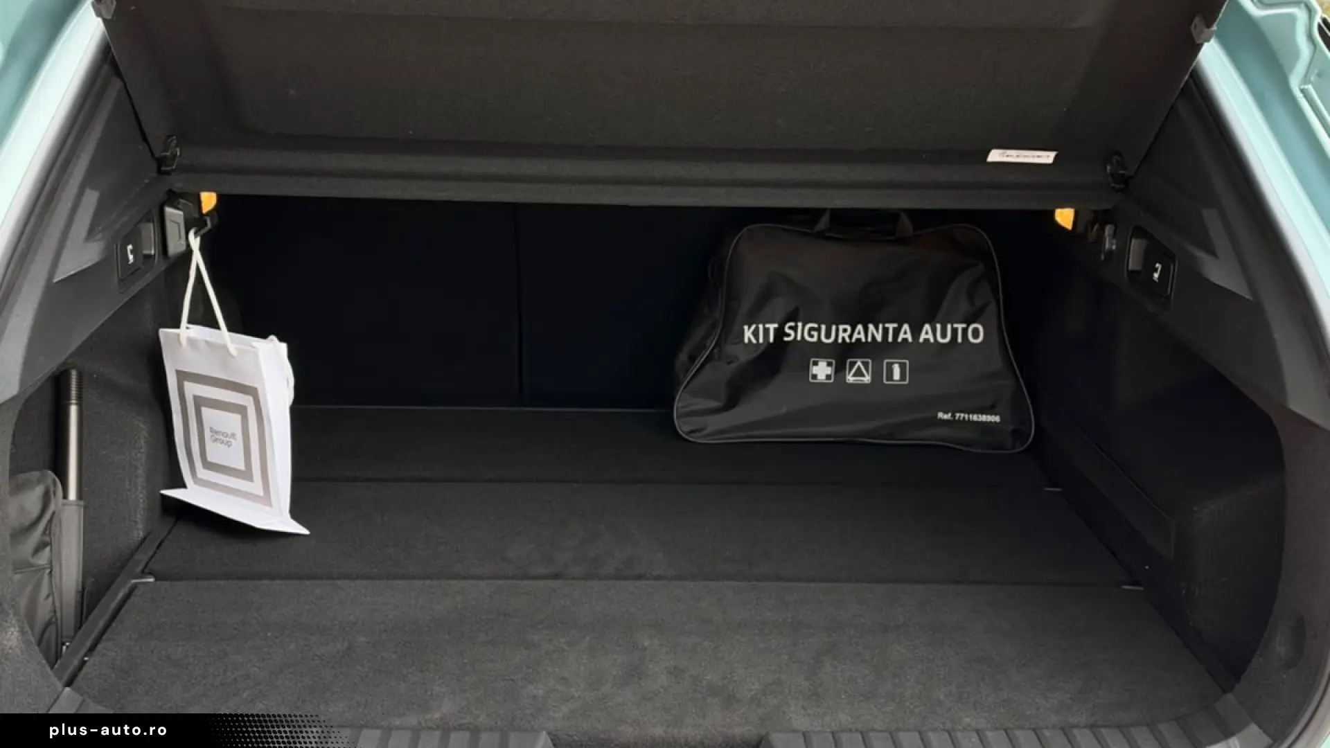 Dacia Striker - Echipare Journey