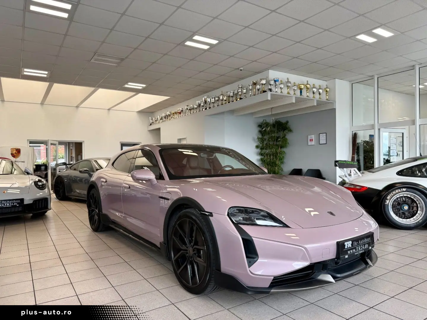 PORSCHE Taycan Cross Turismo Turbo S PCCB Offrod Carbon