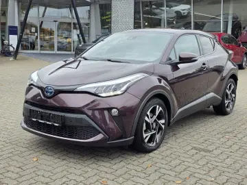 TOYOTA C-HR 1.8 Hybrid (122 PS) Team D