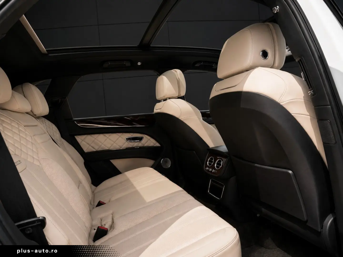 BENTLEY Bentayga 4.0 V8 4WD Autom. First Edition
