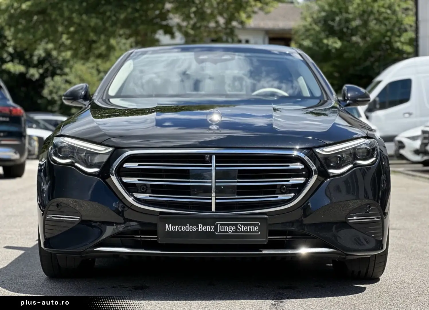 MERCEDES-BENZ E 300 e EXCLUSIVE Premium Burm4D SitzKlima 19