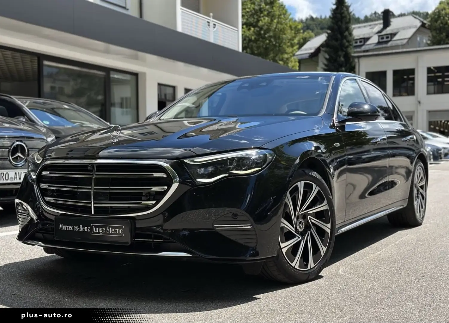 MERCEDES-BENZ E 300 e EXCLUSIVE Premium Burm4D SitzKlima 19