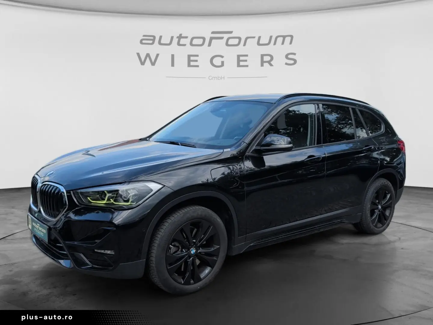 BMW X1 xDrive25e Sport Line Aut. Navi Leder SHZ