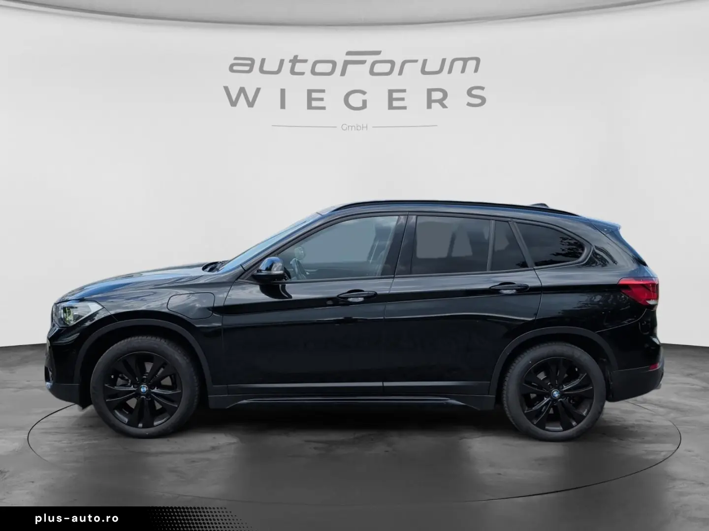 BMW X1 xDrive25e Sport Line Aut. Navi Leder SHZ