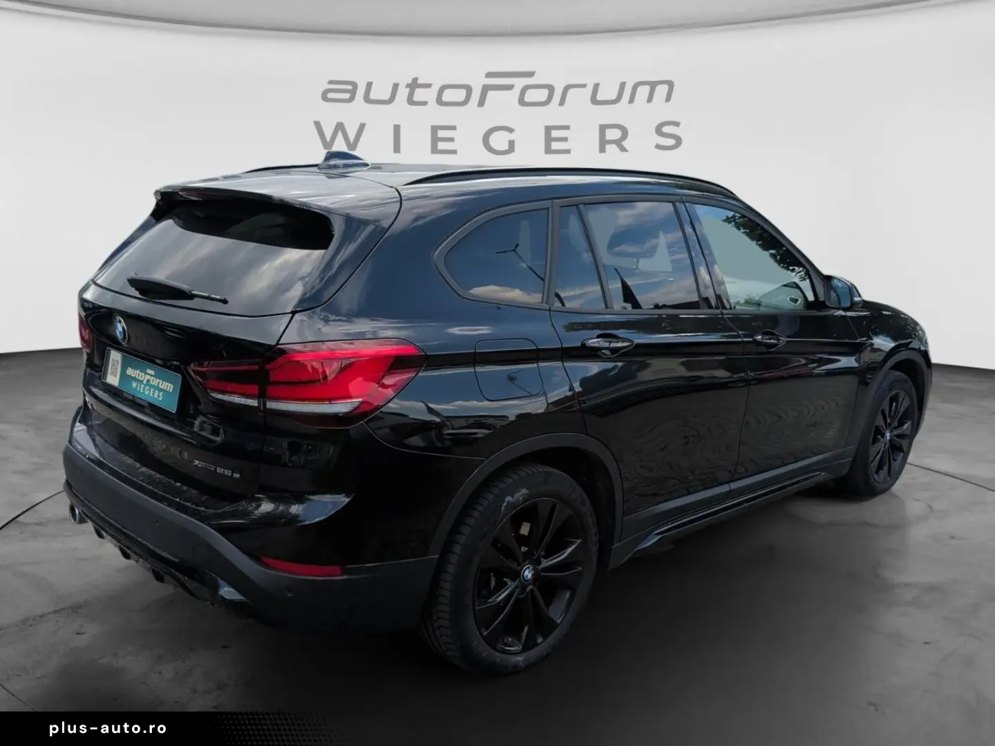 BMW X1 xDrive25e Sport Line Aut. Navi Leder SHZ