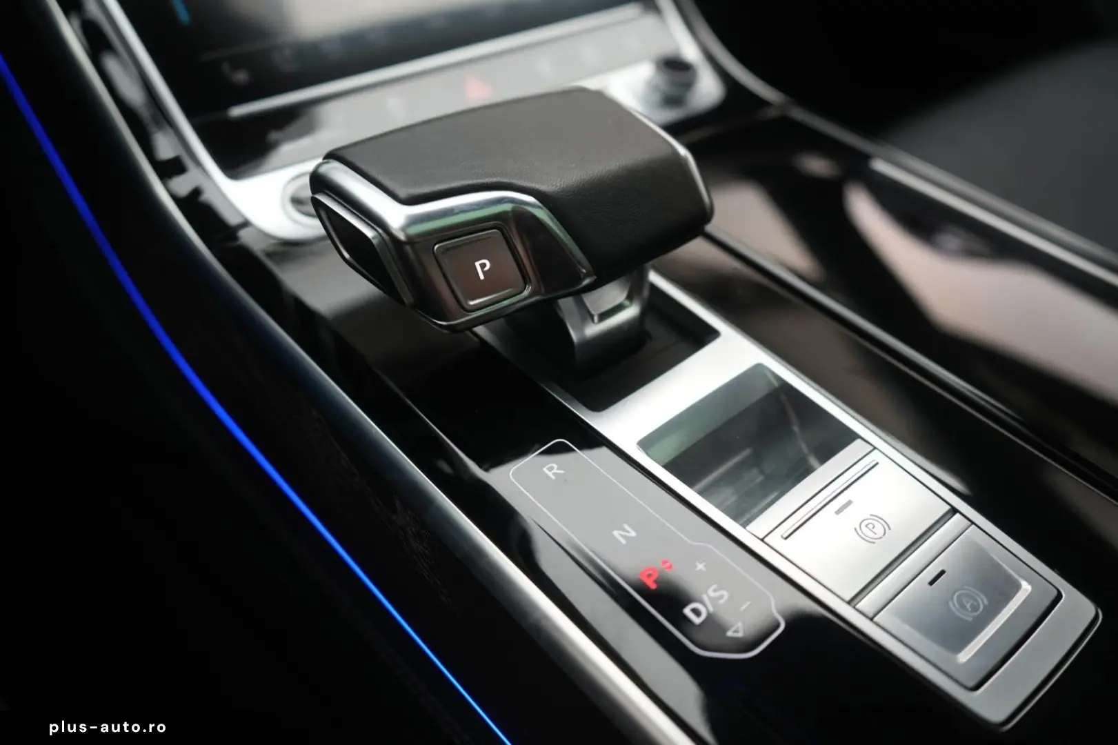 AUDI A8 55 TFSI quattro tiptronic Leder ACC HUD Pano