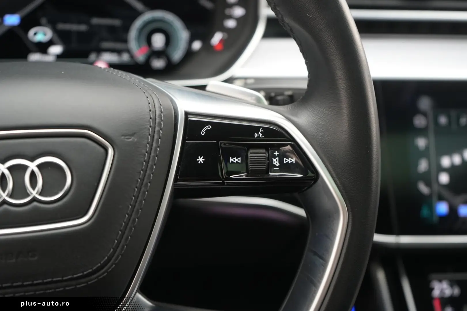 AUDI A8 55 TFSI quattro tiptronic Leder ACC HUD Pano
