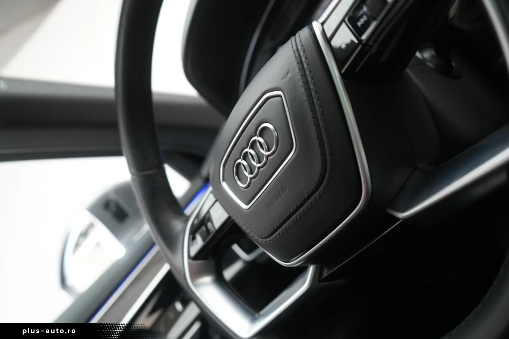 AUDI A8 55 TFSI quattro tiptronic Leder ACC HUD Pano