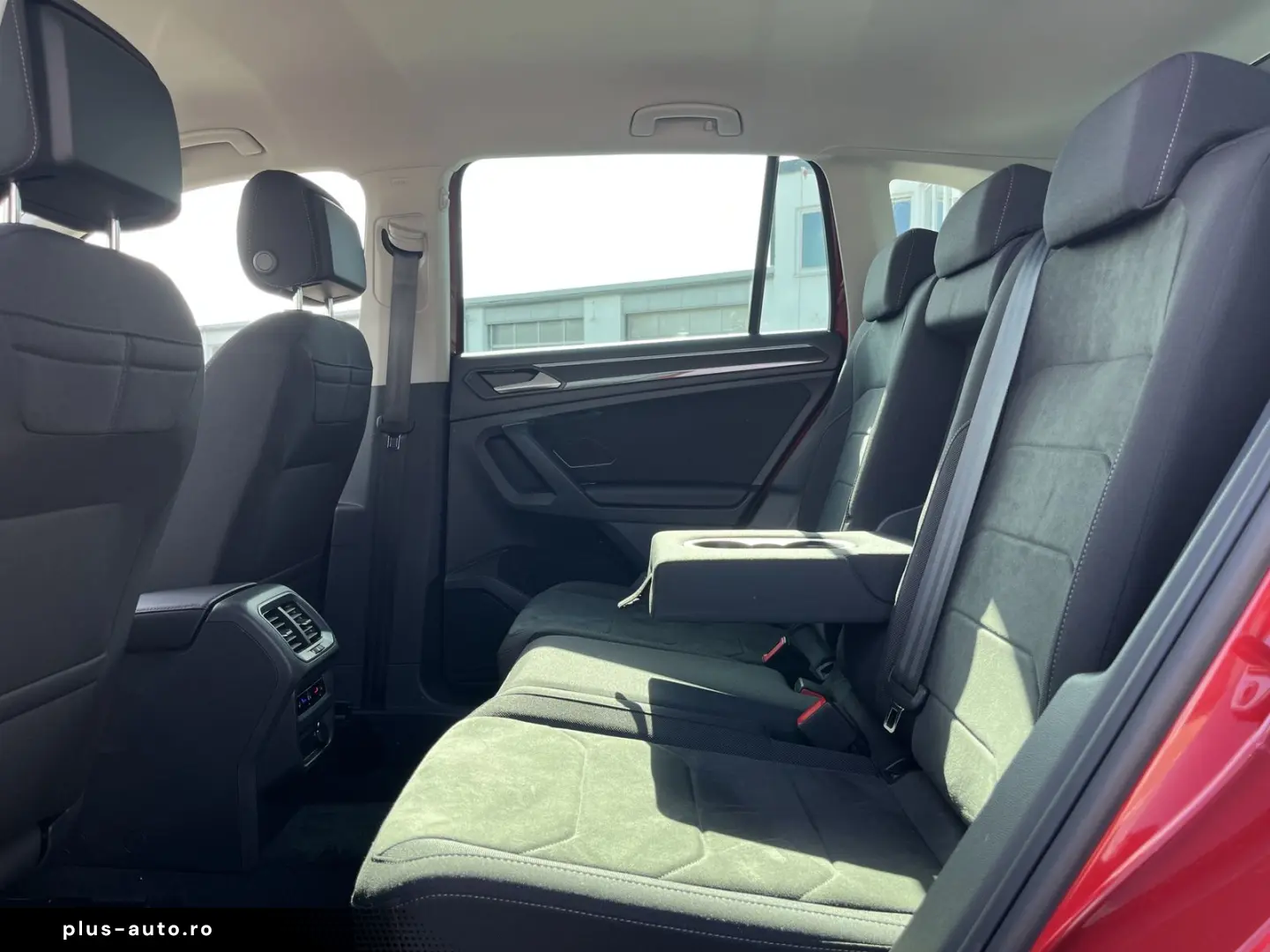 VW Tiguan 1.4 TSI e-Hybrid Elegance 1 99% Fin. Navi