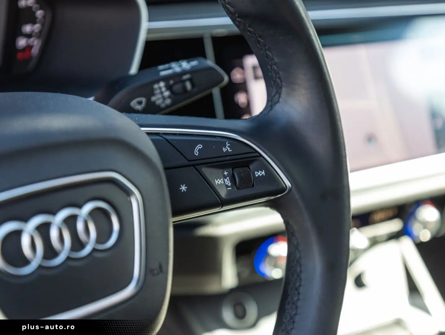 AUDI Q3 advanced 35TFSI Stronic Navi LED DAB EPH Carp