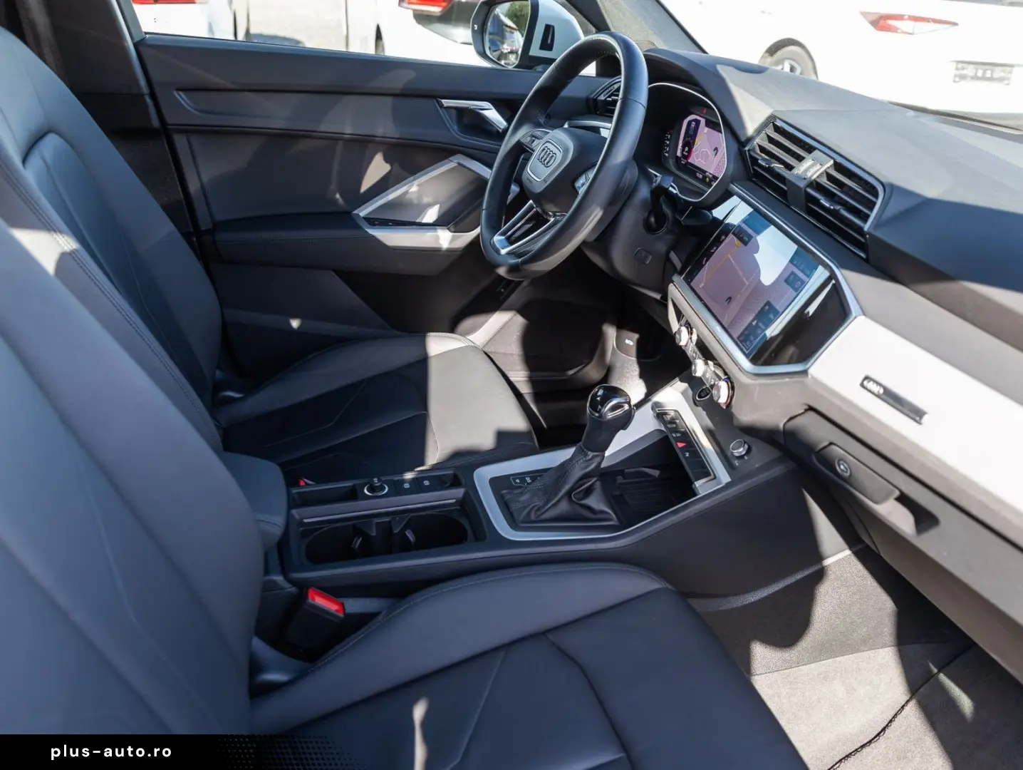 AUDI Q3 advanced 35TFSI Stronic Navi LED DAB EPH Carp
