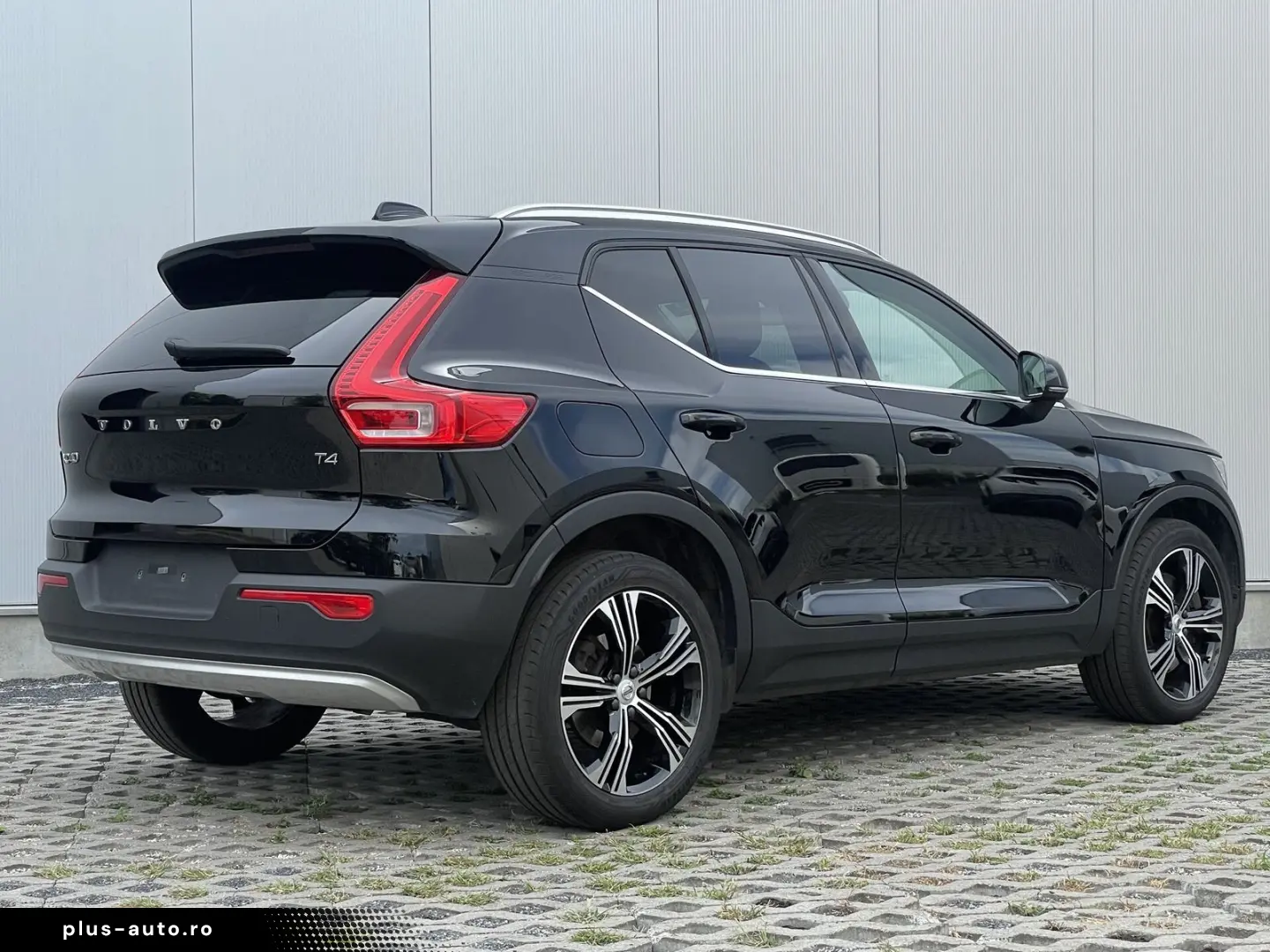 VOLVO XC40 T4 Inscr. Expr. PHEV LEATHER CC 19