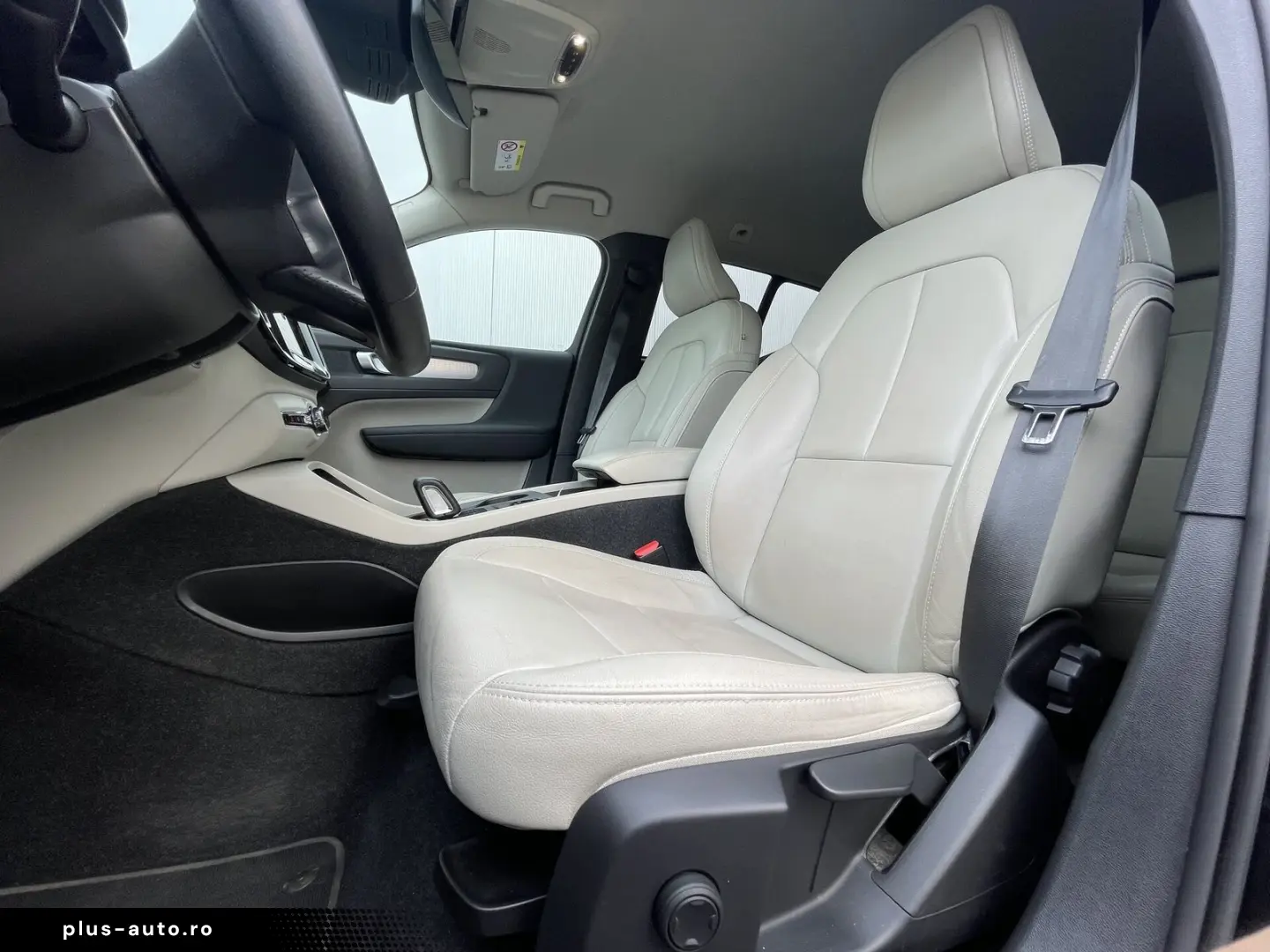 VOLVO XC40 T4 Inscr. Expr. PHEV LEATHER CC 19
