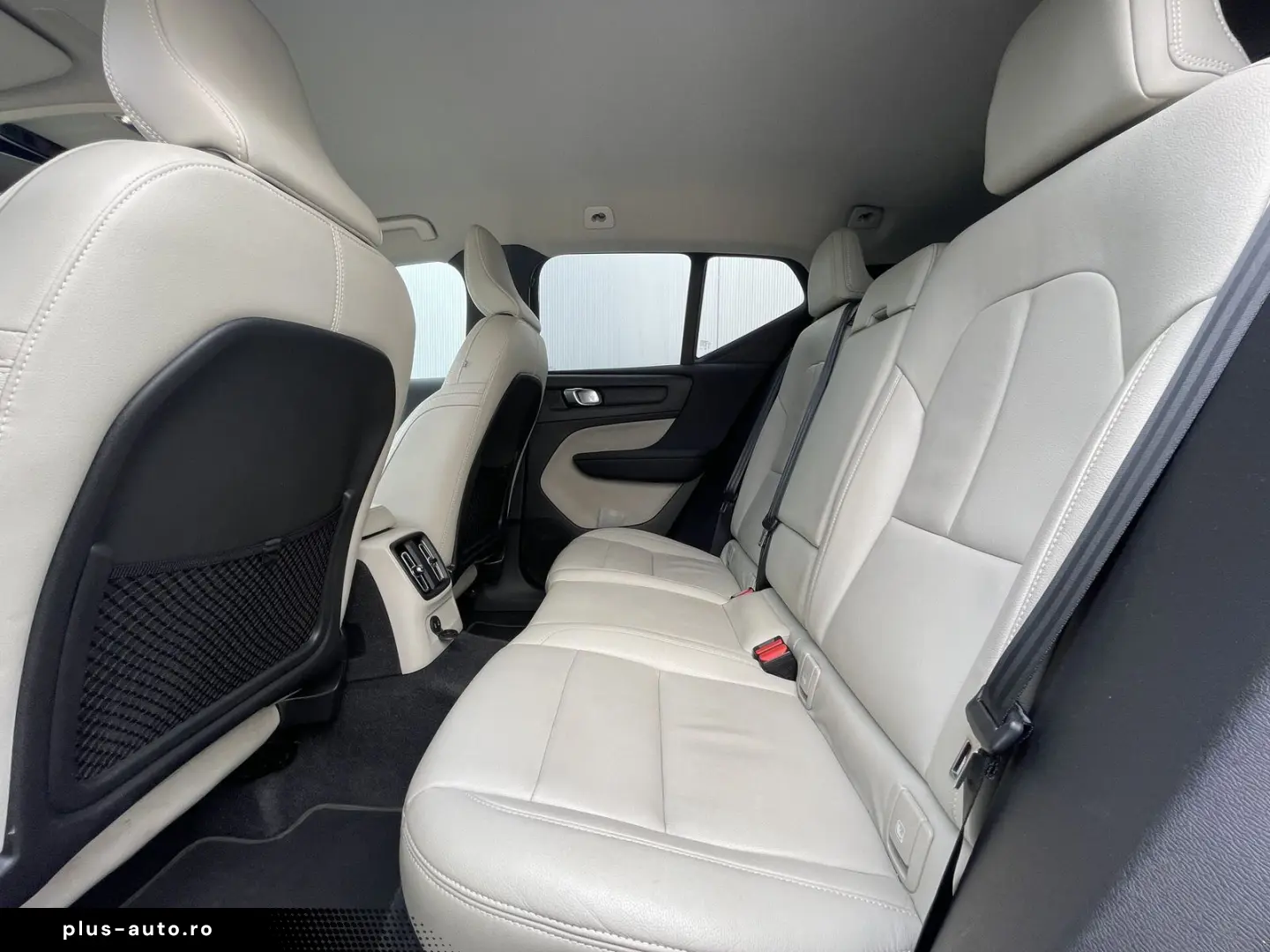 VOLVO XC40 T4 Inscr. Expr. PHEV LEATHER CC 19