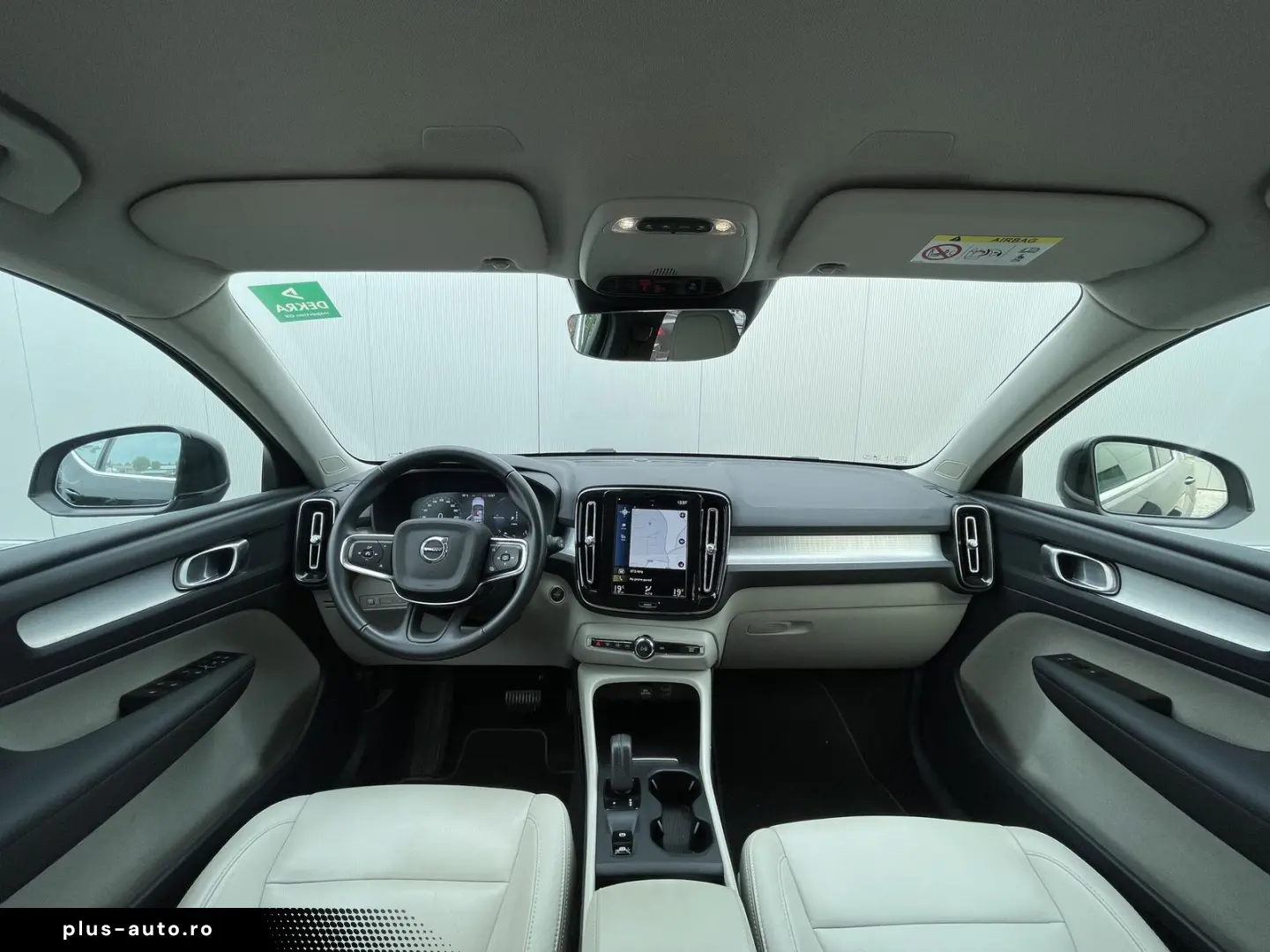 VOLVO XC40 T4 Inscr. Expr. PHEV LEATHER CC 19