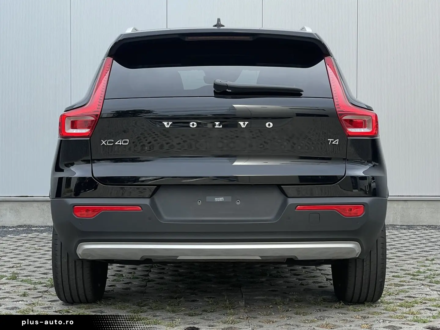 VOLVO XC40 T4 Inscr. Expr. PHEV LEATHER CC 19