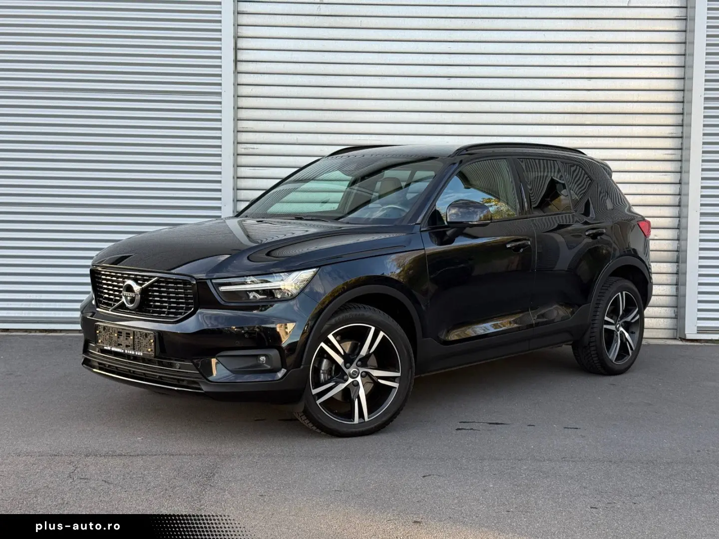 VOLVO XC40 R-Design 2.0 B4 Aut ACC Harman-Kardon 360 K