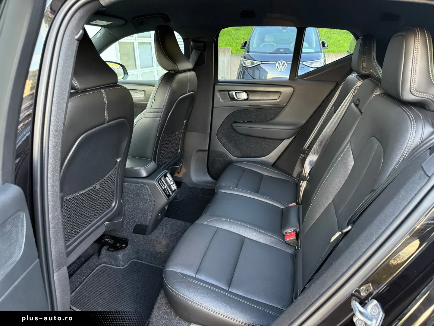 VOLVO XC40 R-Design 2.0 B4 Aut ACC Harman-Kardon 360 K