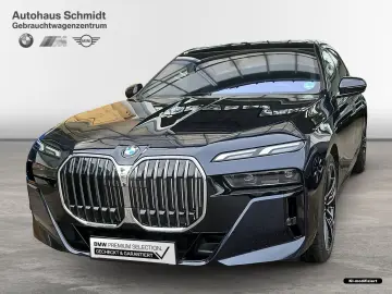 BMW 740d xDrive Limousine  M Sportpak
