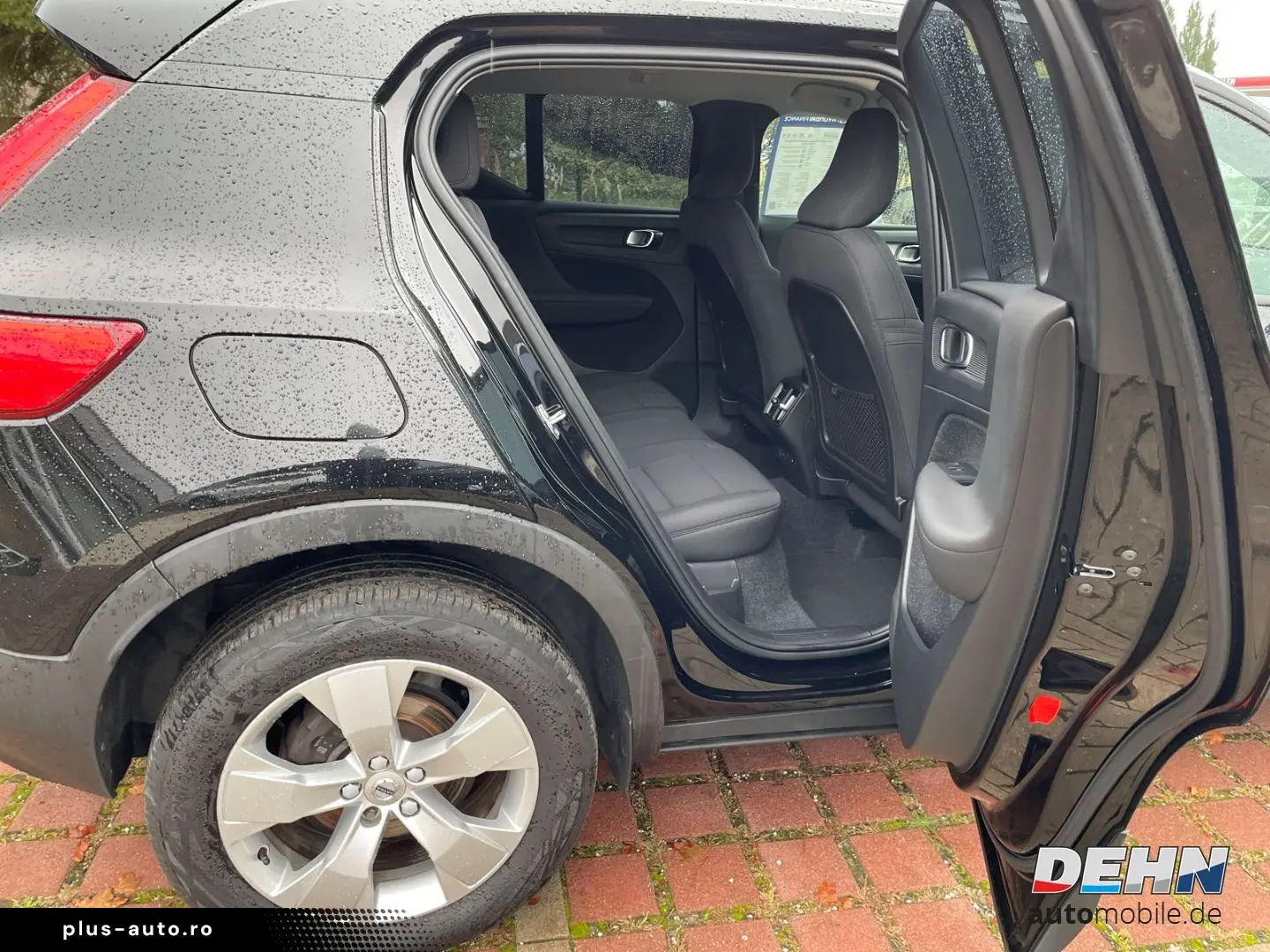 VOLVO XC40 T3 Geartronic Momentum Pro Kamera Standheiz