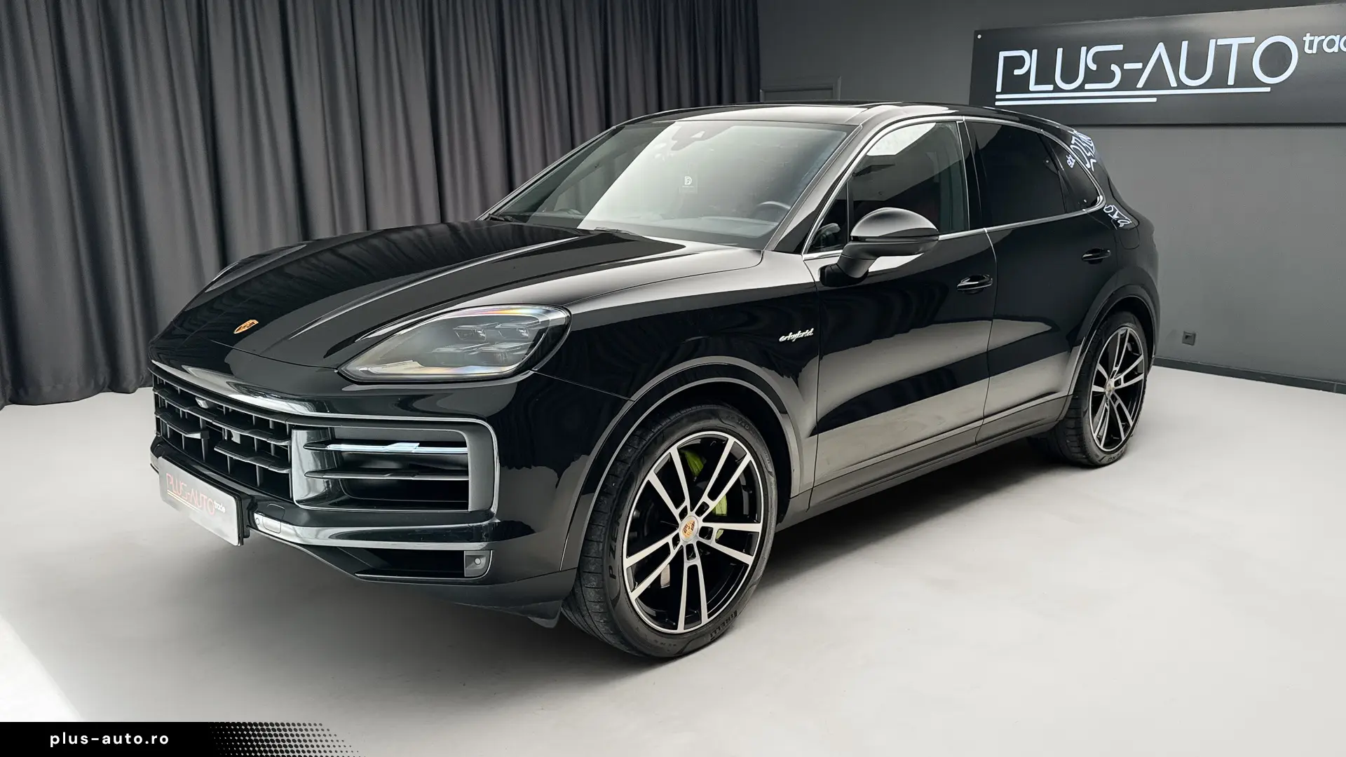 PORSCHE CAYENNE S E-HYBRID 520 CP