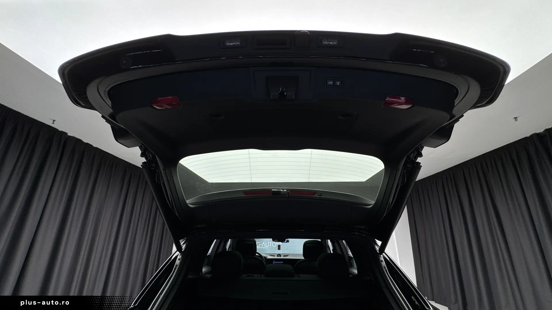 PORSCHE CAYENNE S E-HYBRID 520 CP