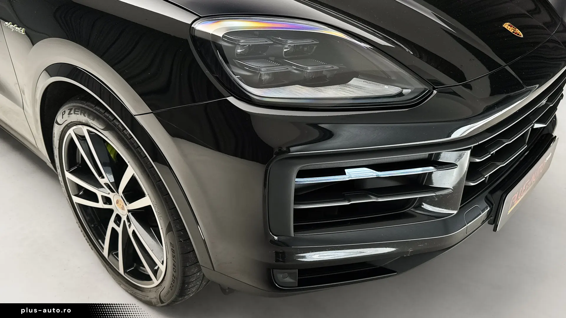 PORSCHE CAYENNE S E-HYBRID 520 CP