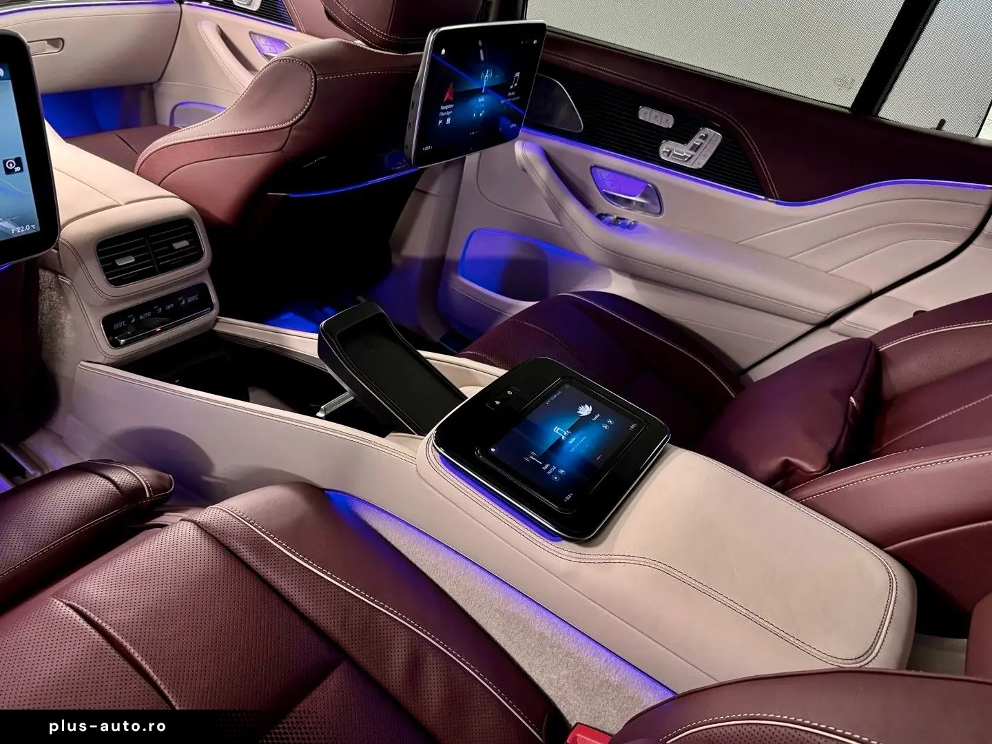 MERCEDES-BENZ GLS 600 Maybach Active Body Brown Interior