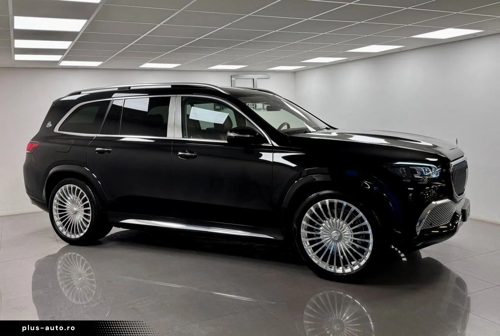 MERCEDES-BENZ GLS 600 Maybach Active Body Brown Interior
