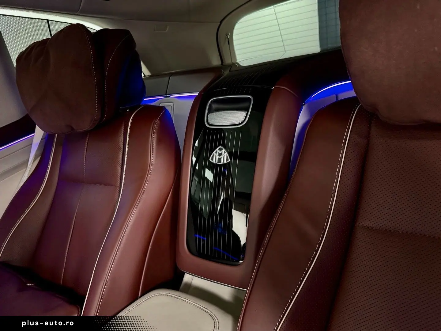 MERCEDES-BENZ GLS 600 Maybach Active Body Brown Interior