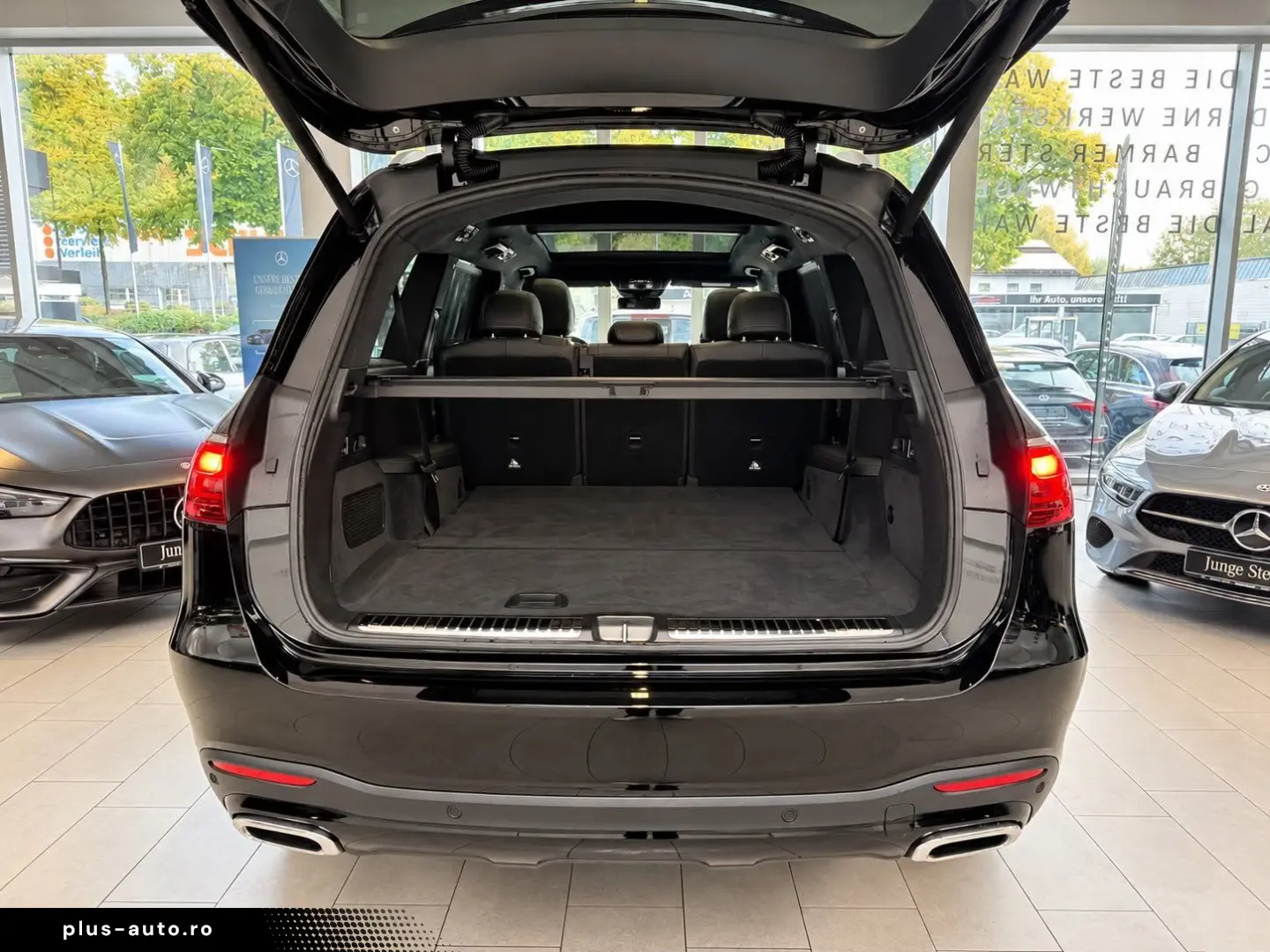 MERCEDES-BENZ GLS 450d 4M AMG PREMIUM GARANTIE Pano Burm HuD